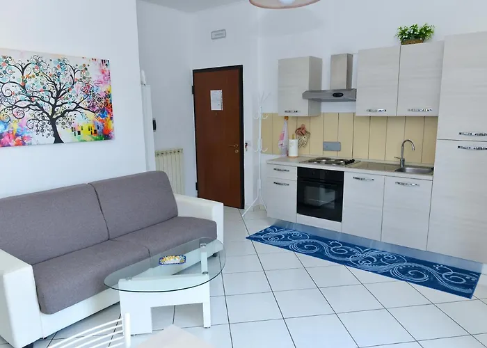 Benny House Будинок відпочинку Сорренто